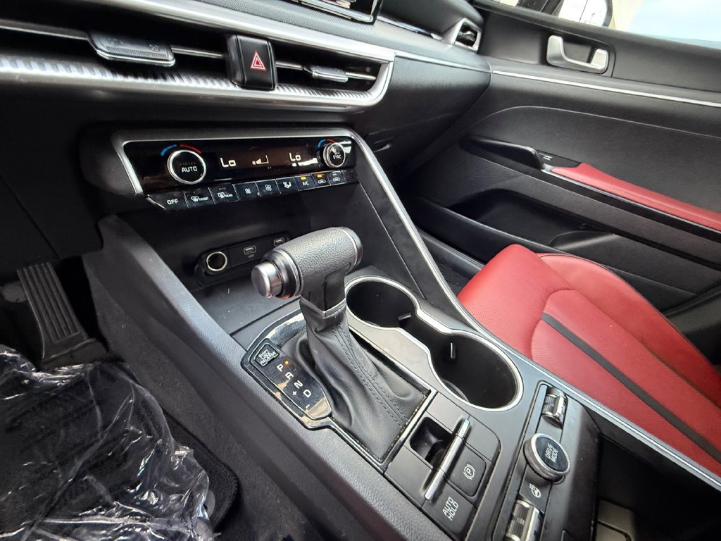 Used 2024 Gray Kia GT-Line image 21