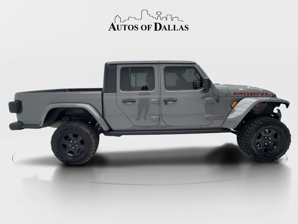 Used 2021 Gray Jeep Mojave image 6
