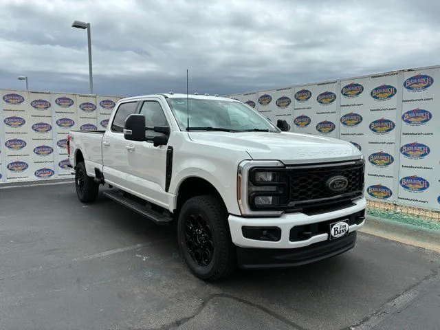 New 2026 Star White Metallic Tri-Coat Ford Lariat image 2