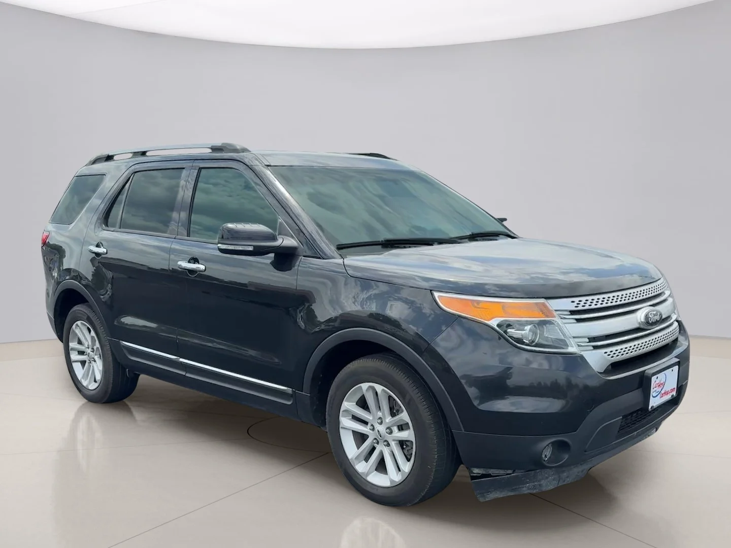 Used 2015 Black Ford XLT image 7