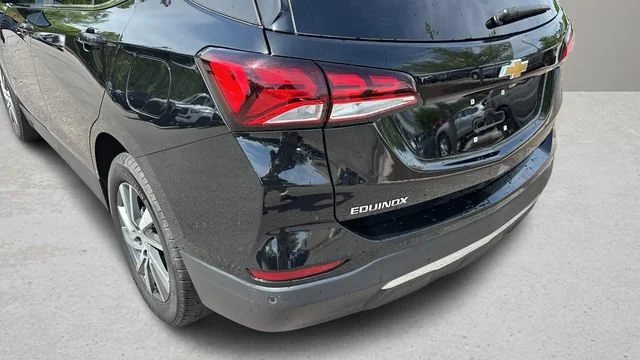 Used 2024 Mosaic Black Metallic Chevrolet LT image 34