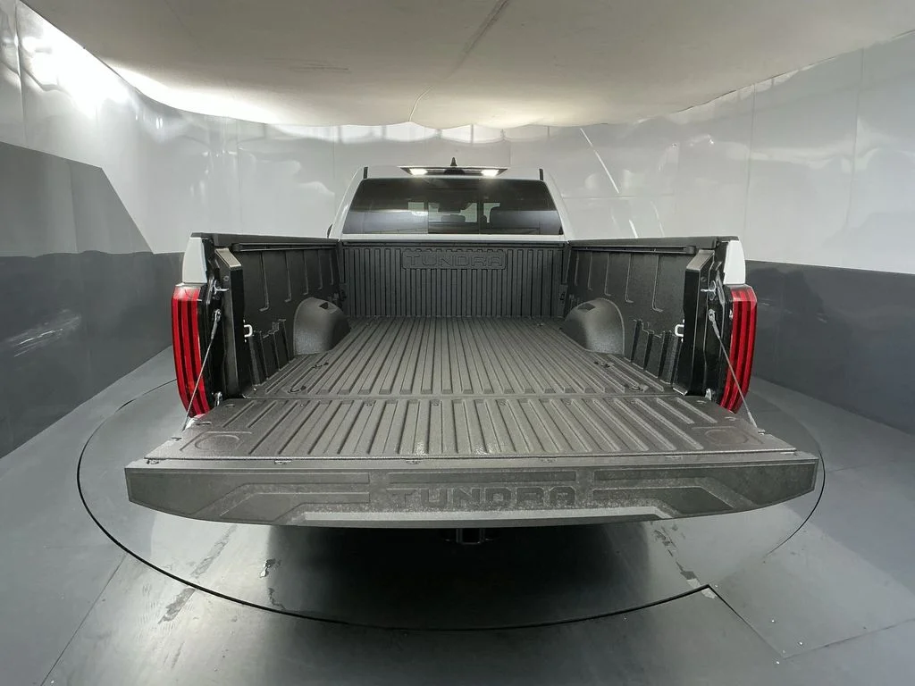 New 2026 Ice Cap Toyota SR5 image 30