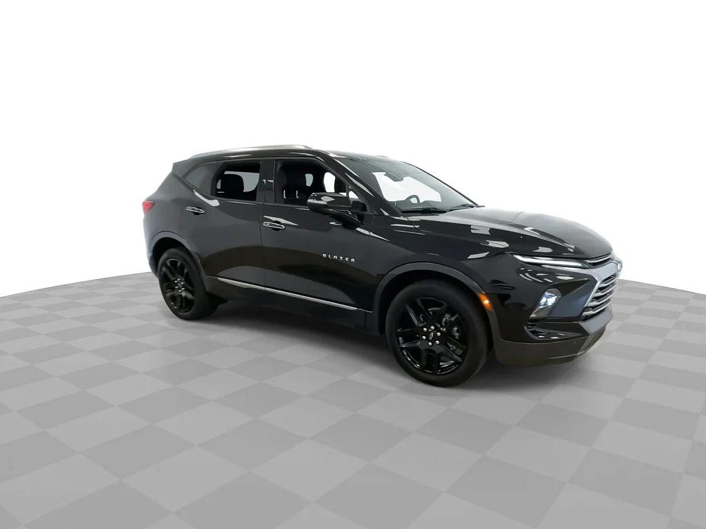 Used 2023 Black Chevrolet Premier image 3