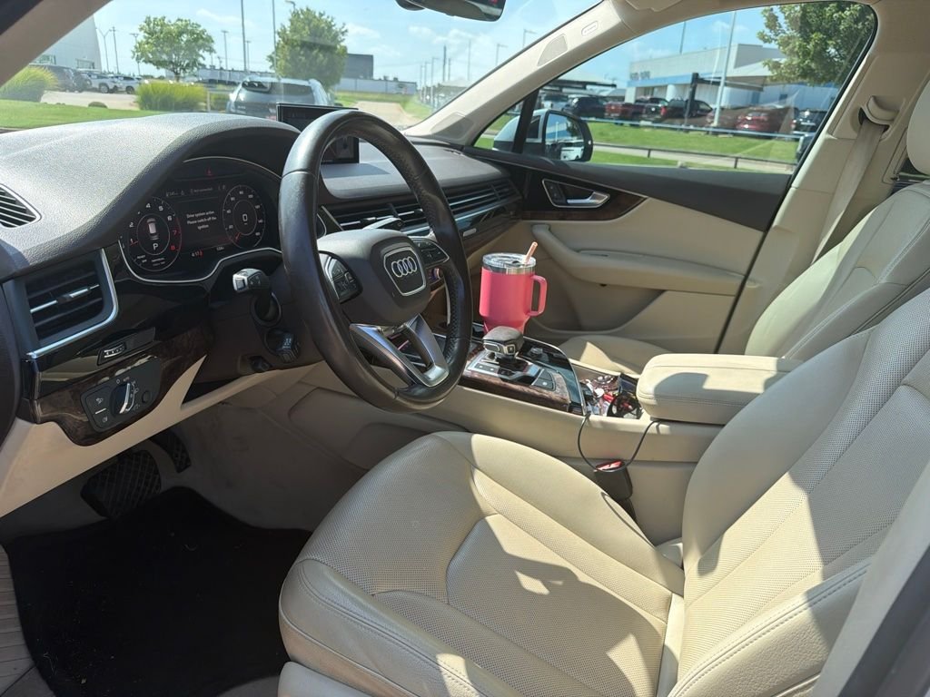 Used 2019 White Audi 55 Premium Plus image 7