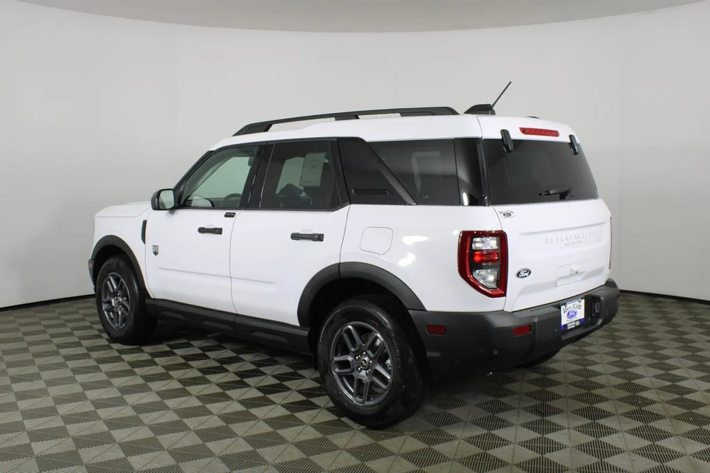 New 2026 White Ford Big Bend image 4