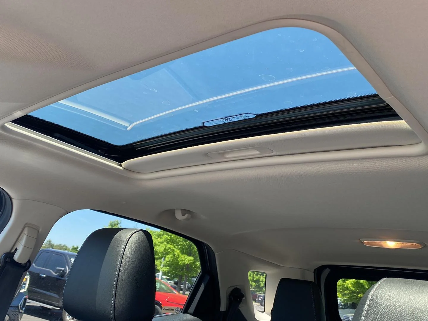 Used 2020 Smoke Ford Titanium image 5