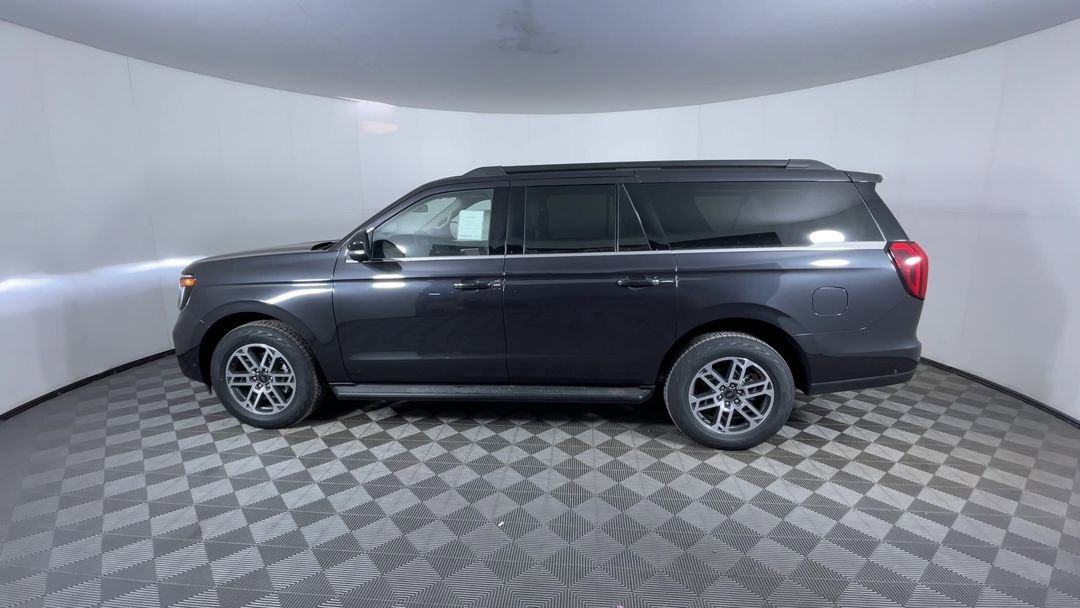 New 2025 Dark Matter Gray Metallic Ford Active image 6