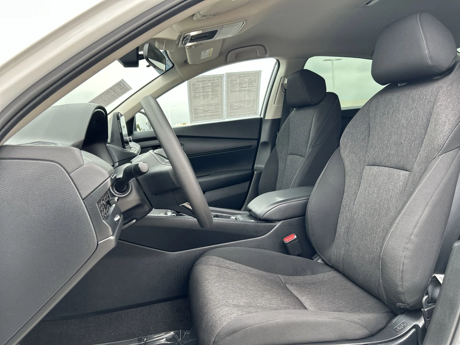 2024 Honda Accord LX - Photo 13