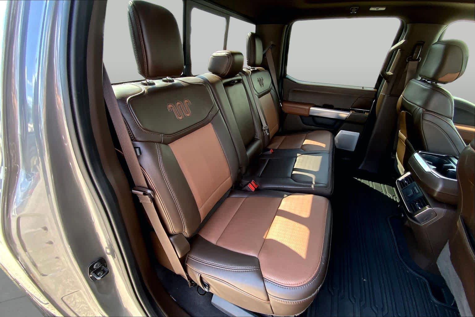 Used 2024 Carbonized Gray/Darkened Bronze Ford King Ranch image 20