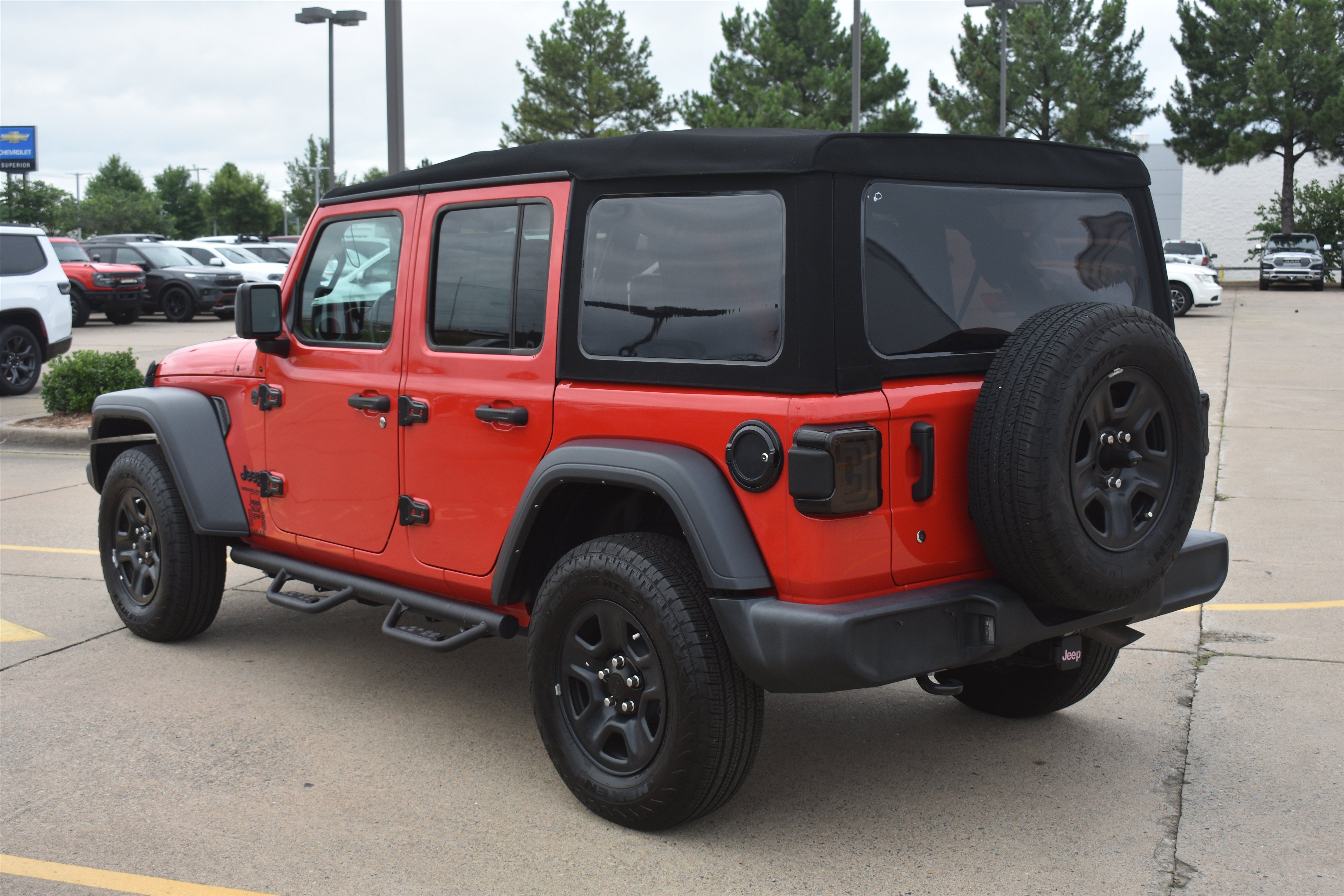 2024 Jeep Wrangler 4-Door Sport - Photo 7