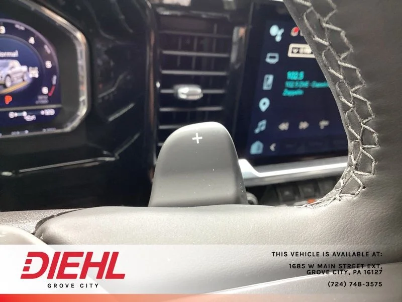 Used 2025 Black Chevrolet High Country image 35