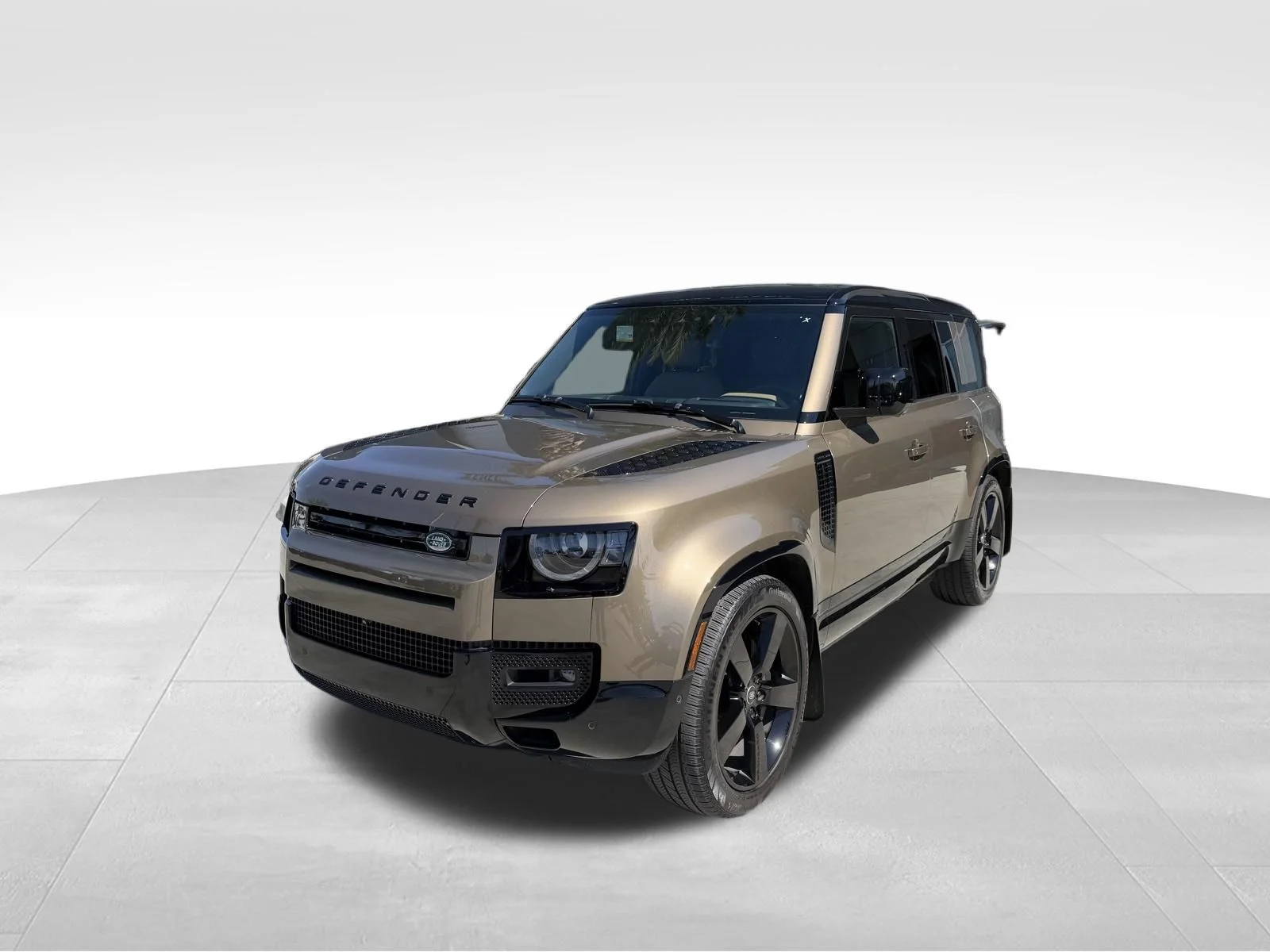 2025 Land Rover Defender 110 X-Dynamic SE P500's photo