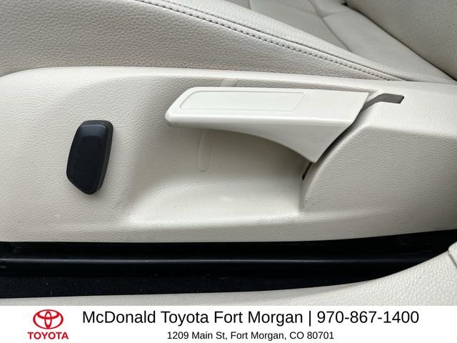 Used 2013 Silver Volkswagen 2.0L TDI image 12