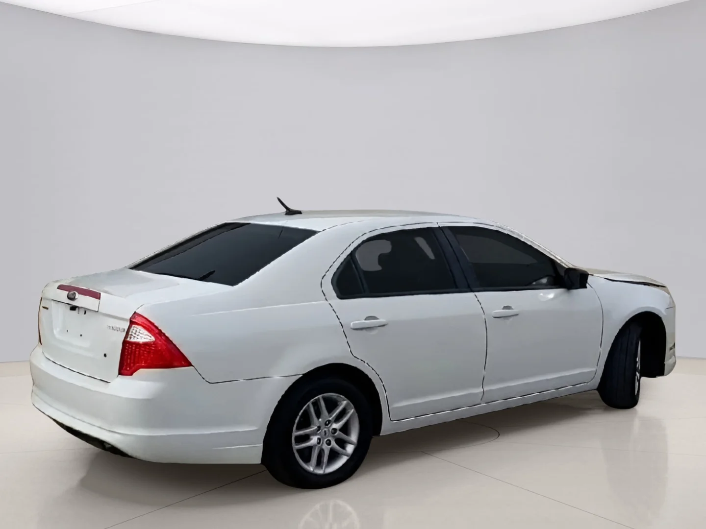 Used 2012 White Ford S image 9