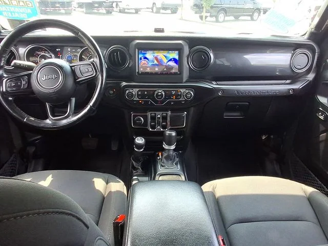 Used 2021 Green Jeep Sport Altitude 4x4 image 66