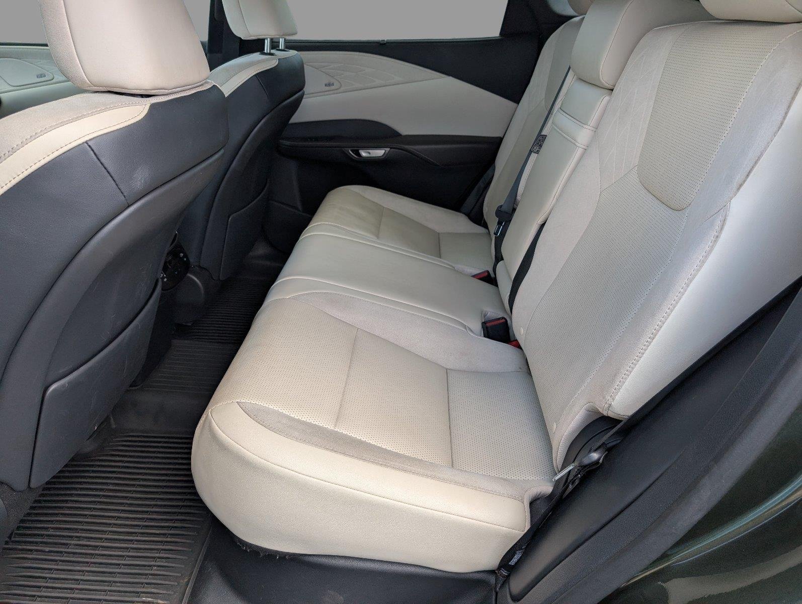 Used 2023 Nori Green Pearl Lexus RX 350 Luxury image 34