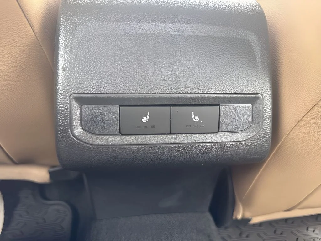 Used 2019 White Volkswagen 1.4T SE image 12
