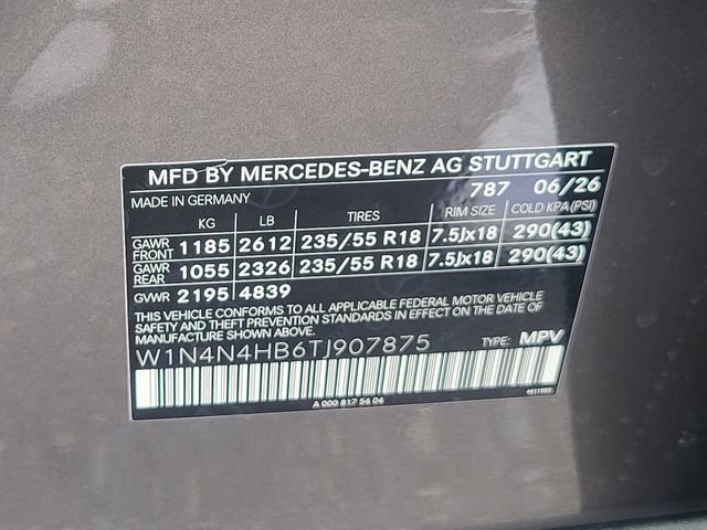 New 2026 Mountain Grey Metallic Mercedes-Benz GLA 250 image 25