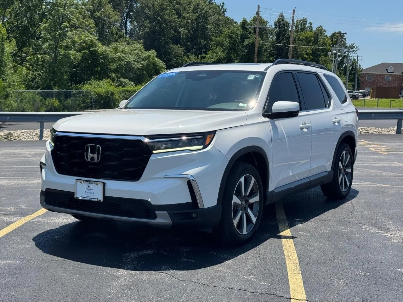 2025 Honda Pilot Touring - Photo 21