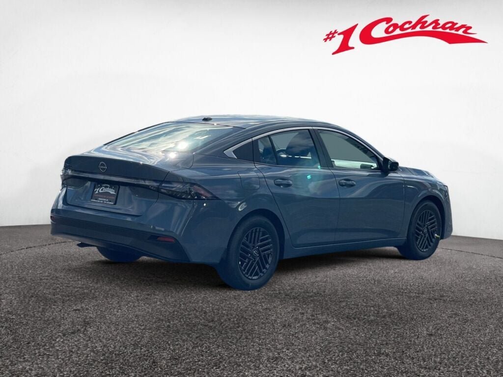 New 2027 Atlantic Gray Metallic Nissan SV image 5