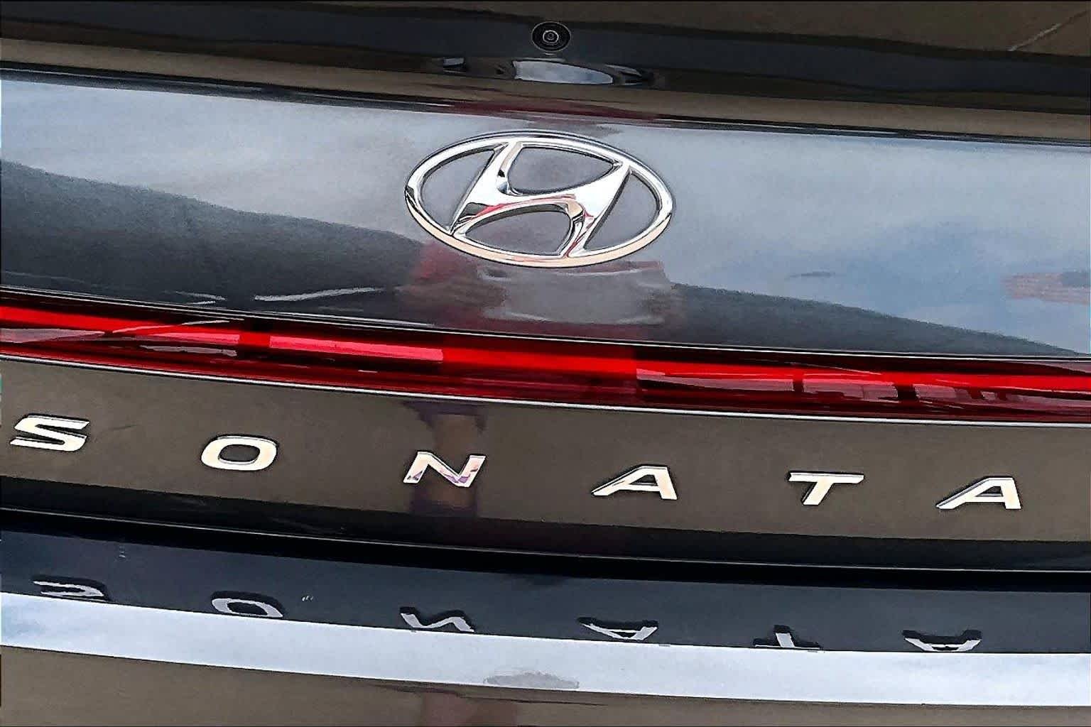 Used 2023 Portofino Gray Hyundai SEL image 27