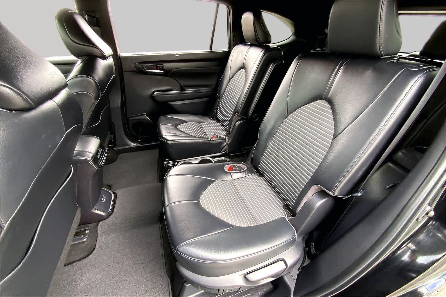 Used 2023 Midnight Black Metallic Toyota XSE image 20