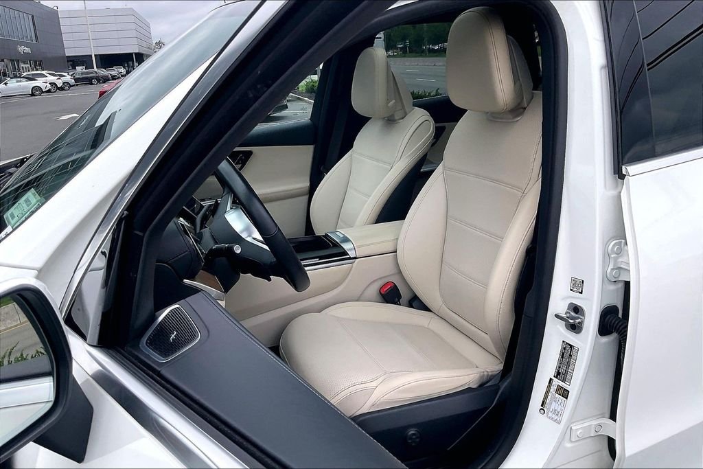 2023 Mercedes-Benz GLC GLC 300 - Photo 8