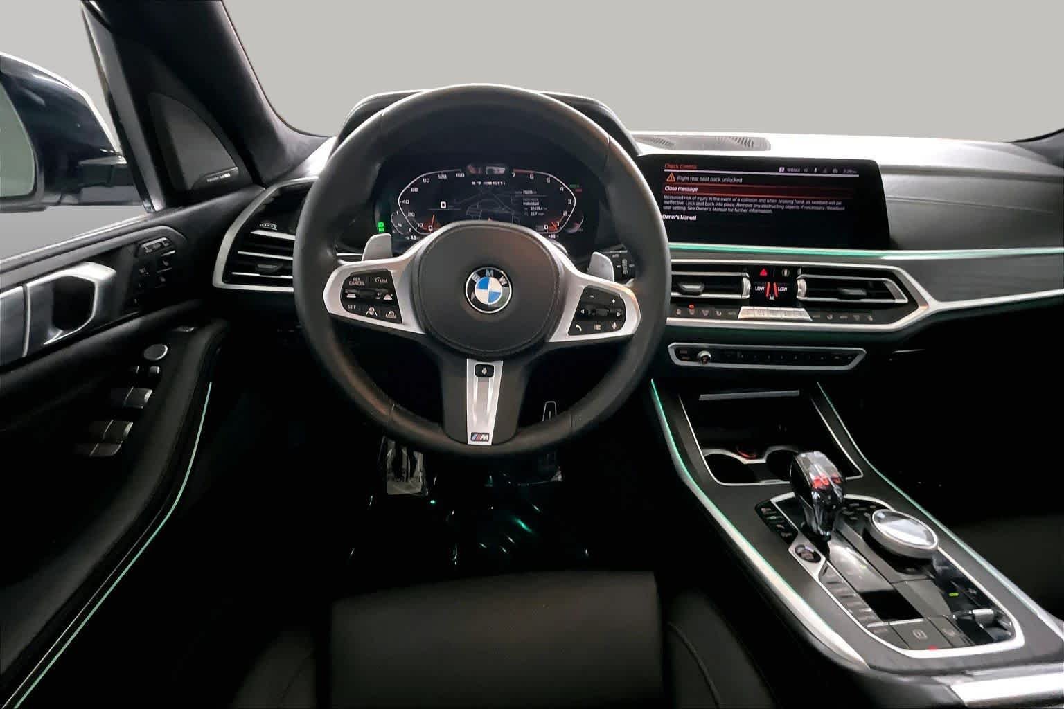 Used 2020 Alpine White BMW M50i image 6