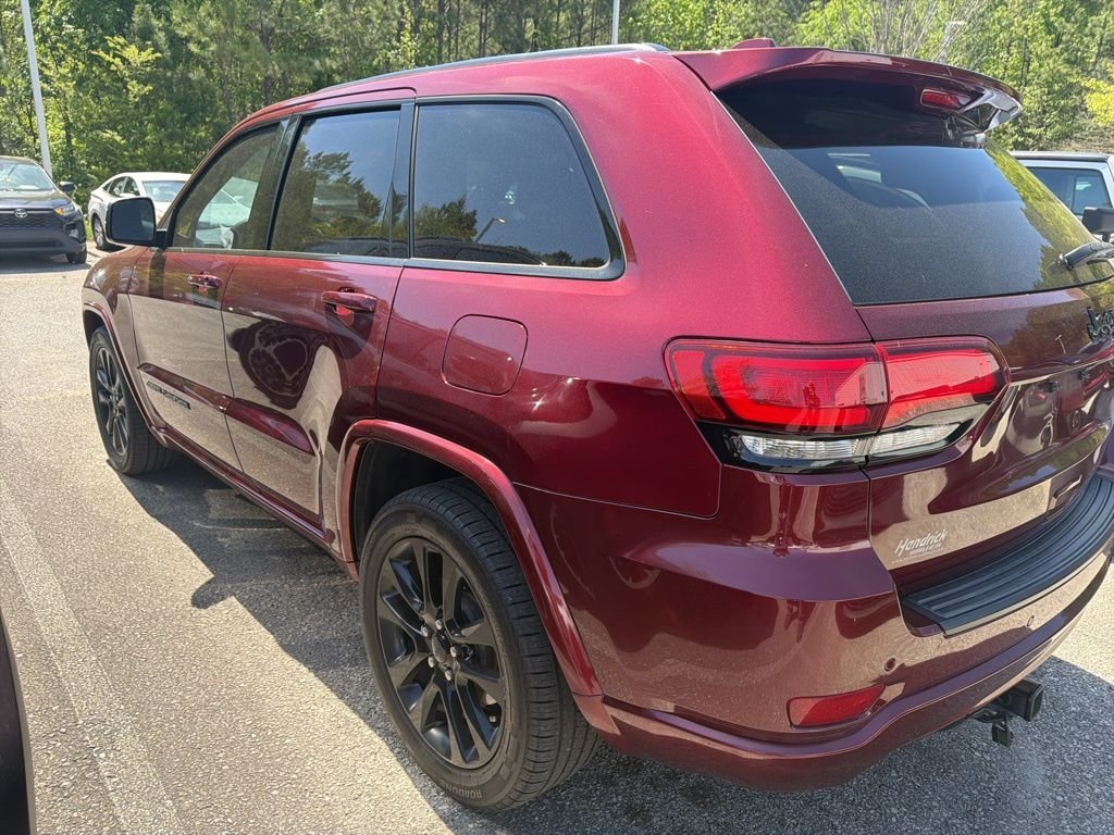 Used 2018 Jeep Grand Cherokee Altitude with VIN 1C4RJEAG5JC485149 for sale in Hoover, AL