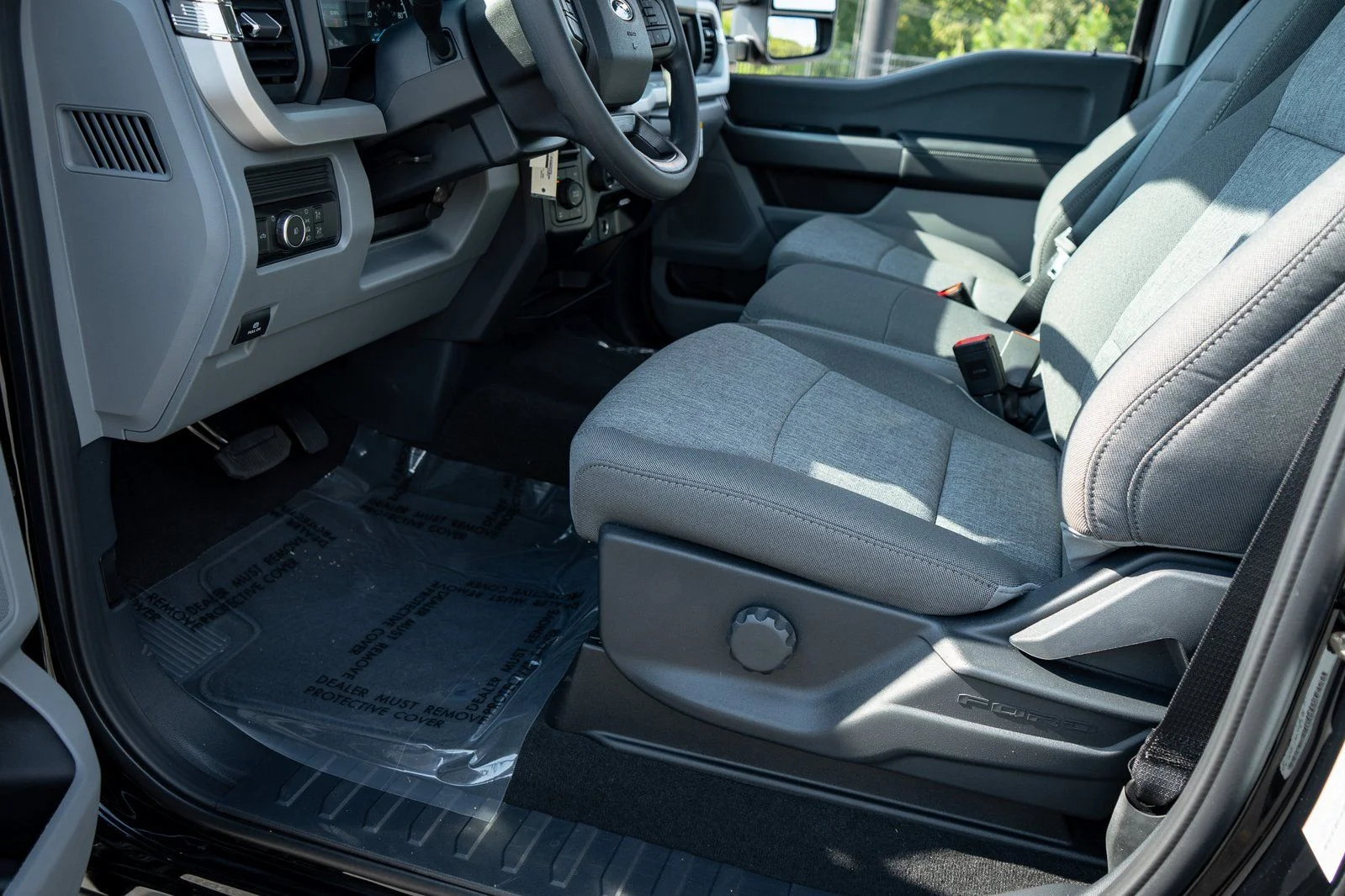 2026 Ford F-250 Super Duty XL - Photo 17