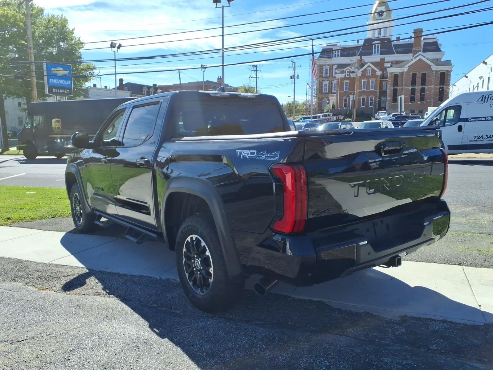 2024 Toyota Tundra SR5 - Photo 7
