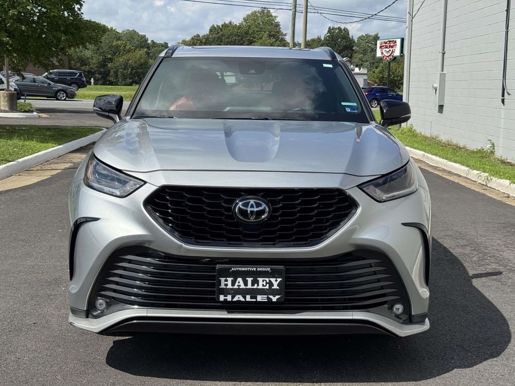 Used 2021 Silver Toyota XSE image 27