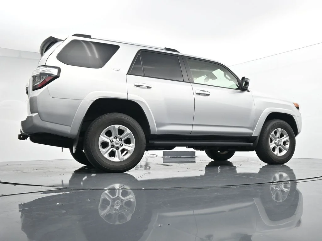 Used 2022 Silver Toyota SR5 Premium image 20