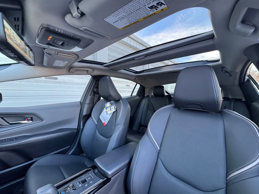 2026 Toyota Prius Limited - Photo 12