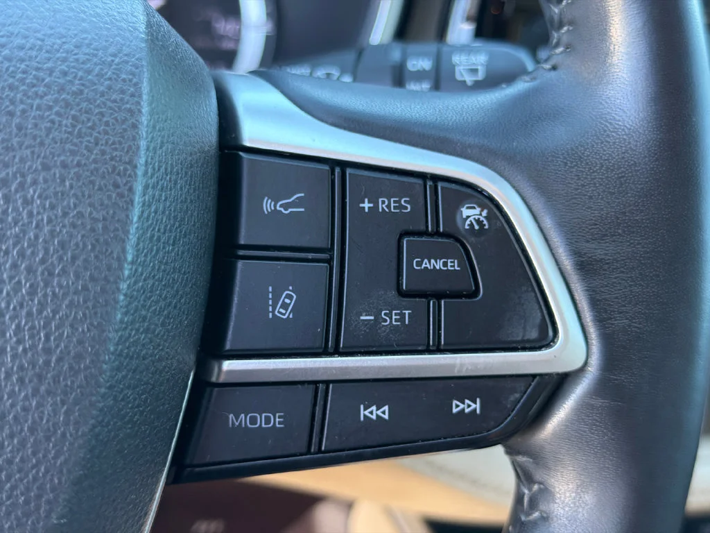 Used 2022 Blue Toyota XLE image 26