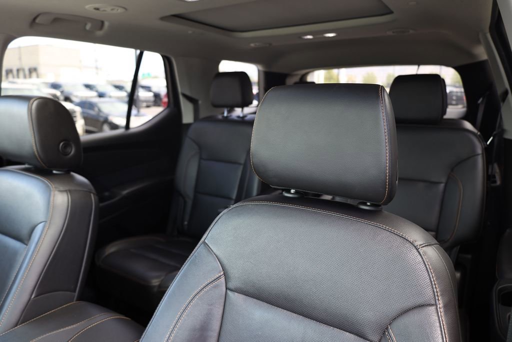 Used 2021 Summit White Chevrolet Premier image 18