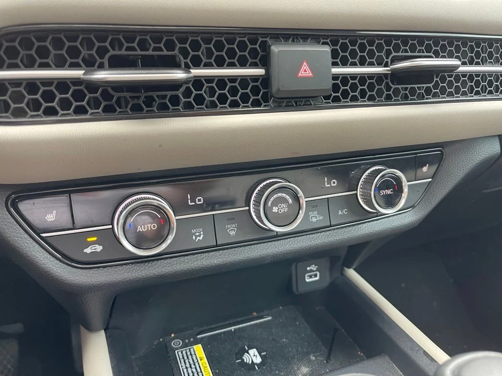 Used 2024  Honda EX-L image 11