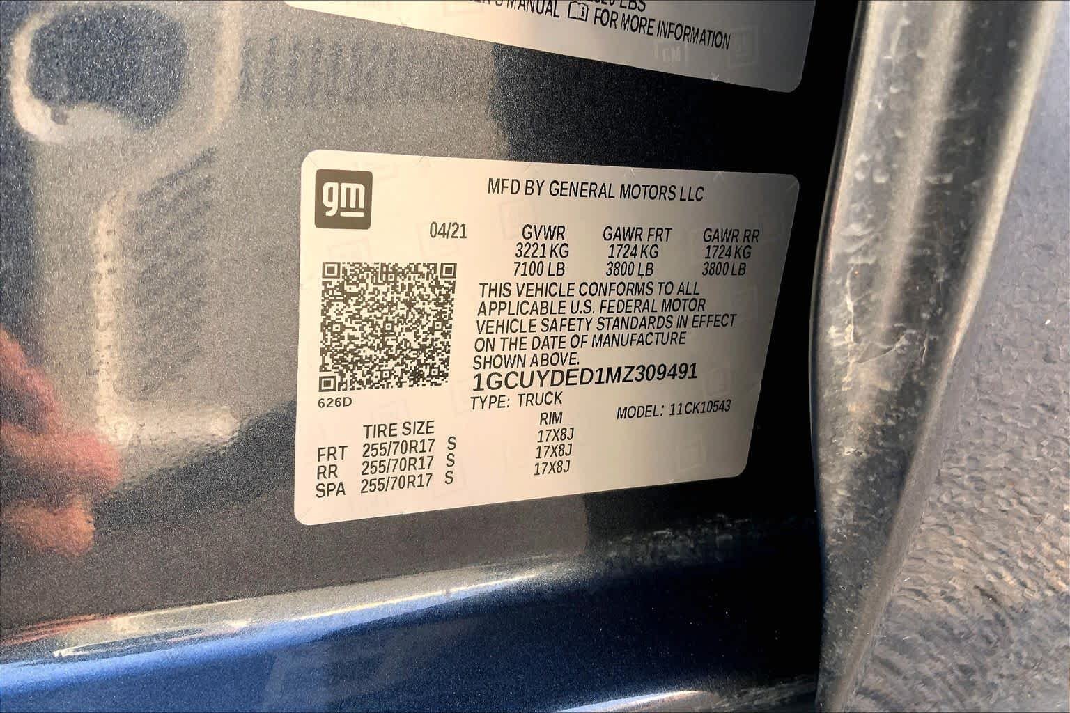 Used 2021 Shadow Gray Metallic Chevrolet LT image 36