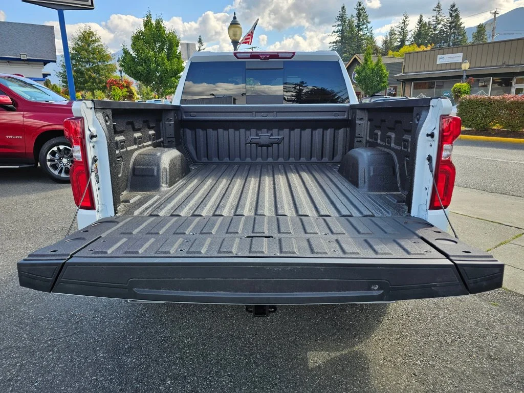 2026 Chevrolet Silverado 1500 High Country - Photo 10