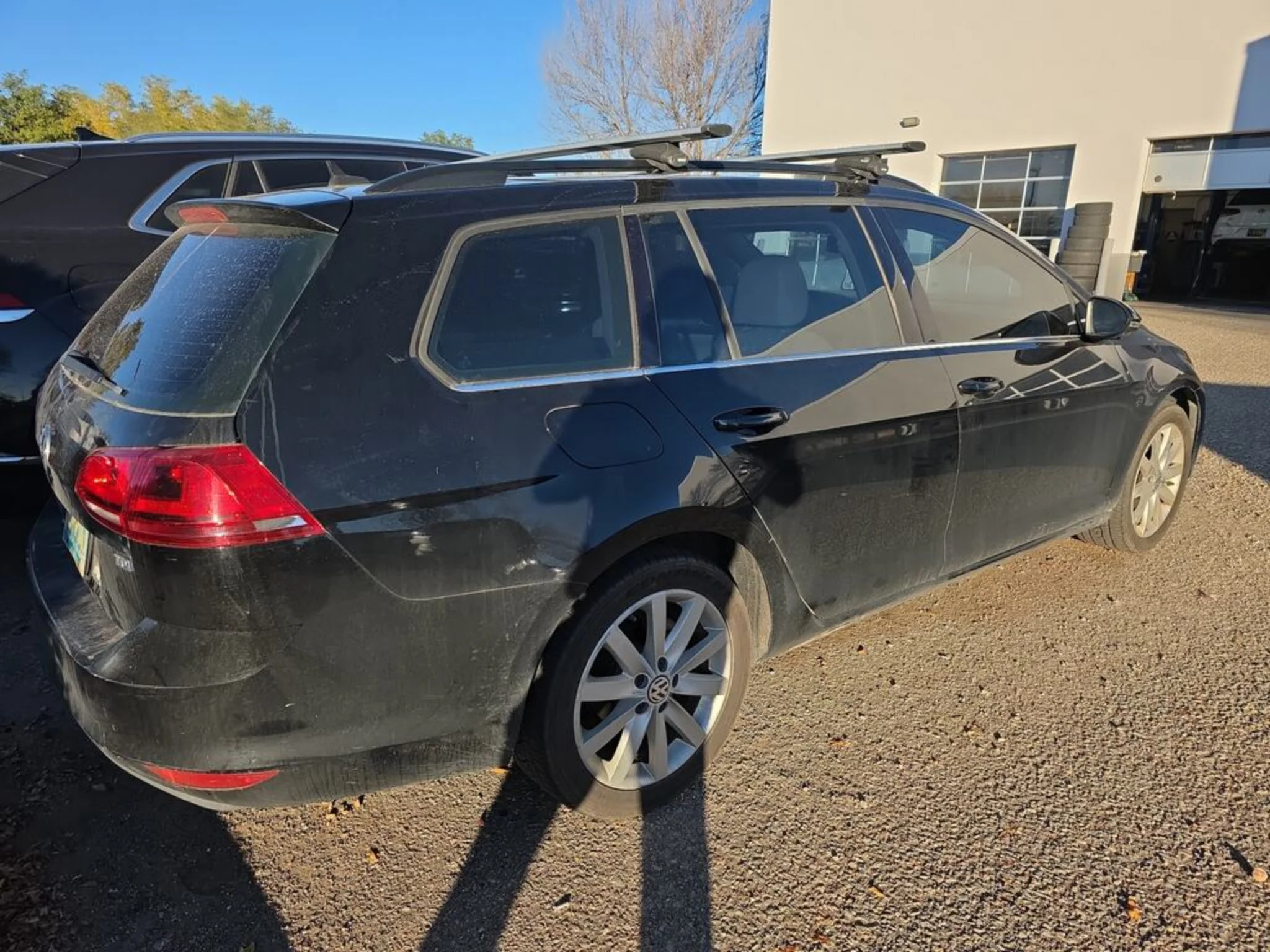 Used 2015 Black Volkswagen TDI S image 10