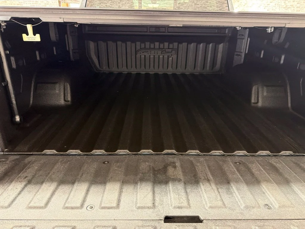 Used 2021 Dark Sky Metallic GMC AT4 image 12