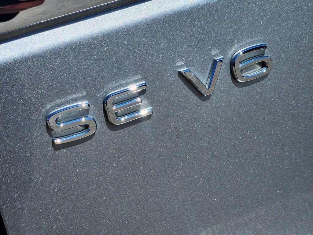 Used 2023 Silver Volkswagen 3.6L V6 SE w/Technology image 8