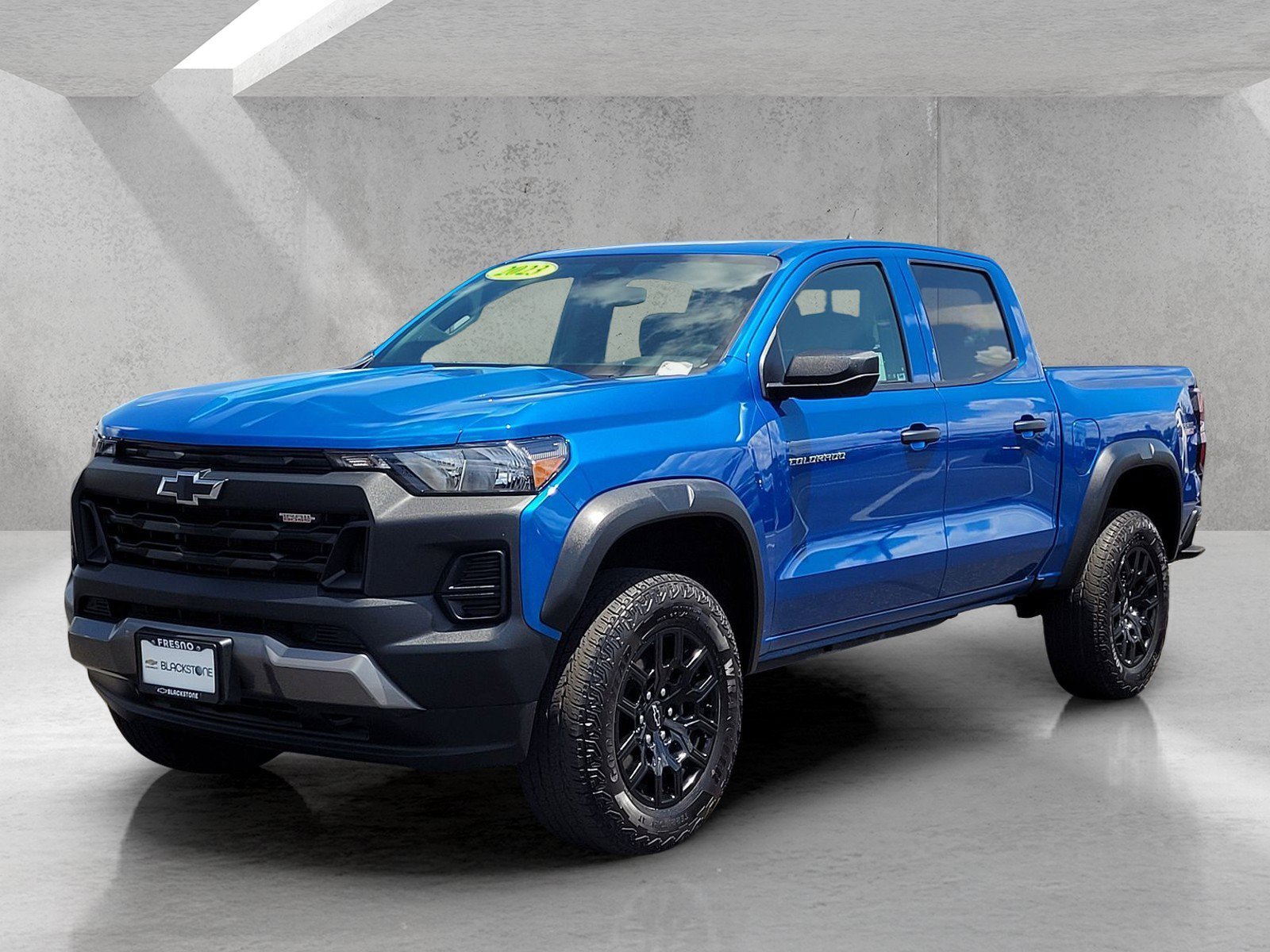 Used 2023 Glacier Blue Metallic Chevrolet Trail Boss image 9