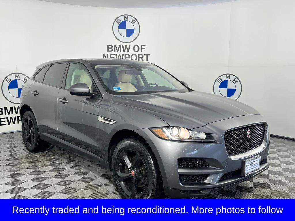 2018 Jaguar F-PACE 25t Premium AWD's photo