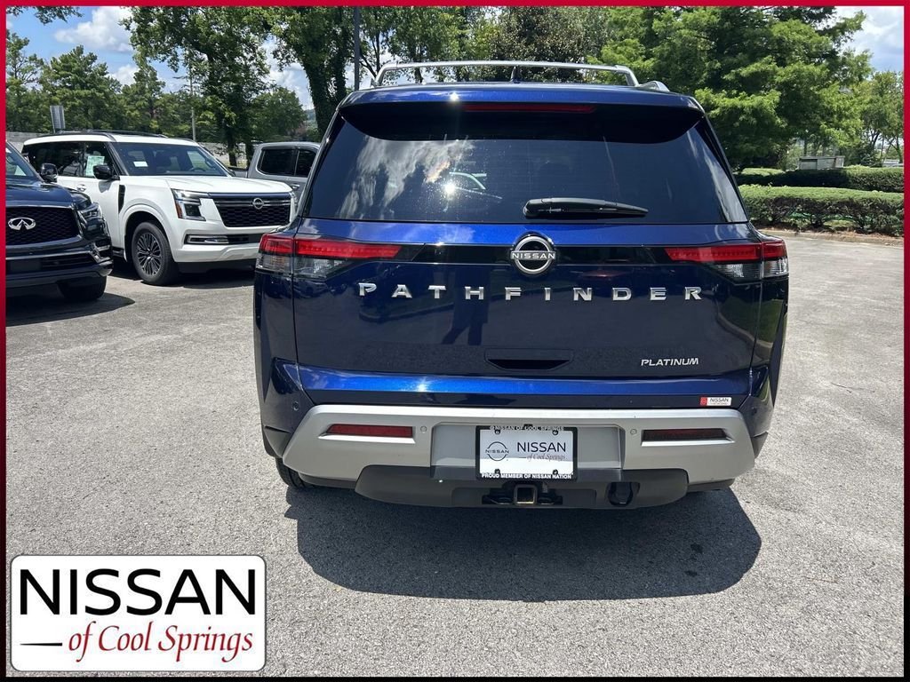 Used 2023 Blue Nissan Platinum image 6