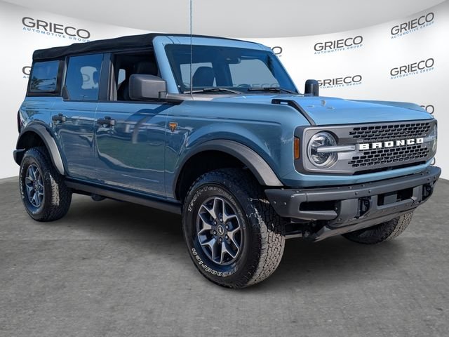 2023 Ford Bronco 4-Door Badlands