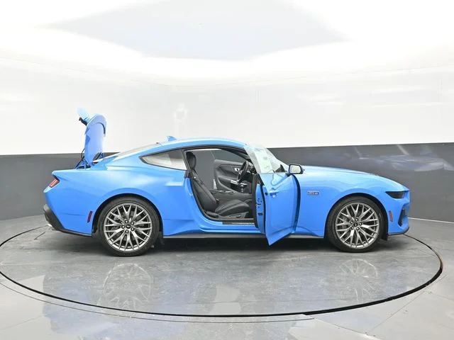 Used 2025 Grabber Blue Ford GT Premium image 30