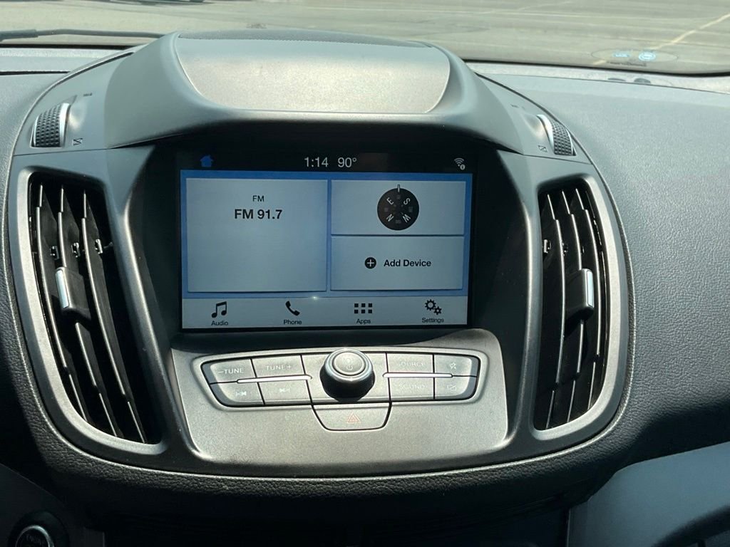 Used 2019 Magnetic Ford SE image 10