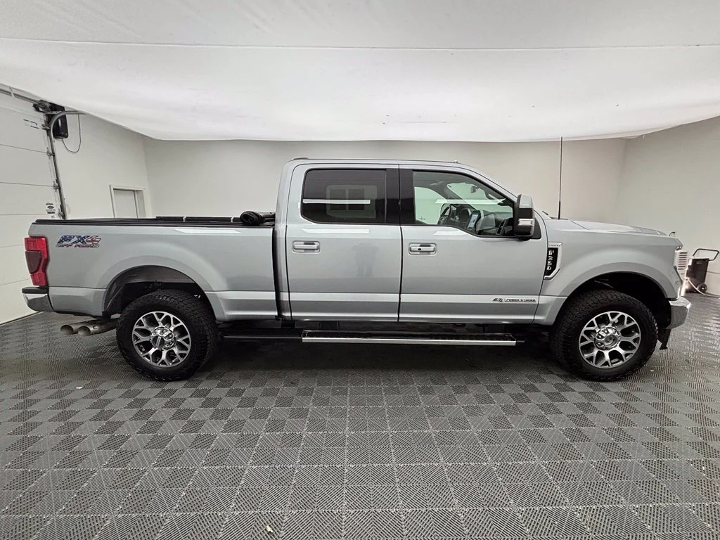 Used 2022 Silver Ford Lariat image 7