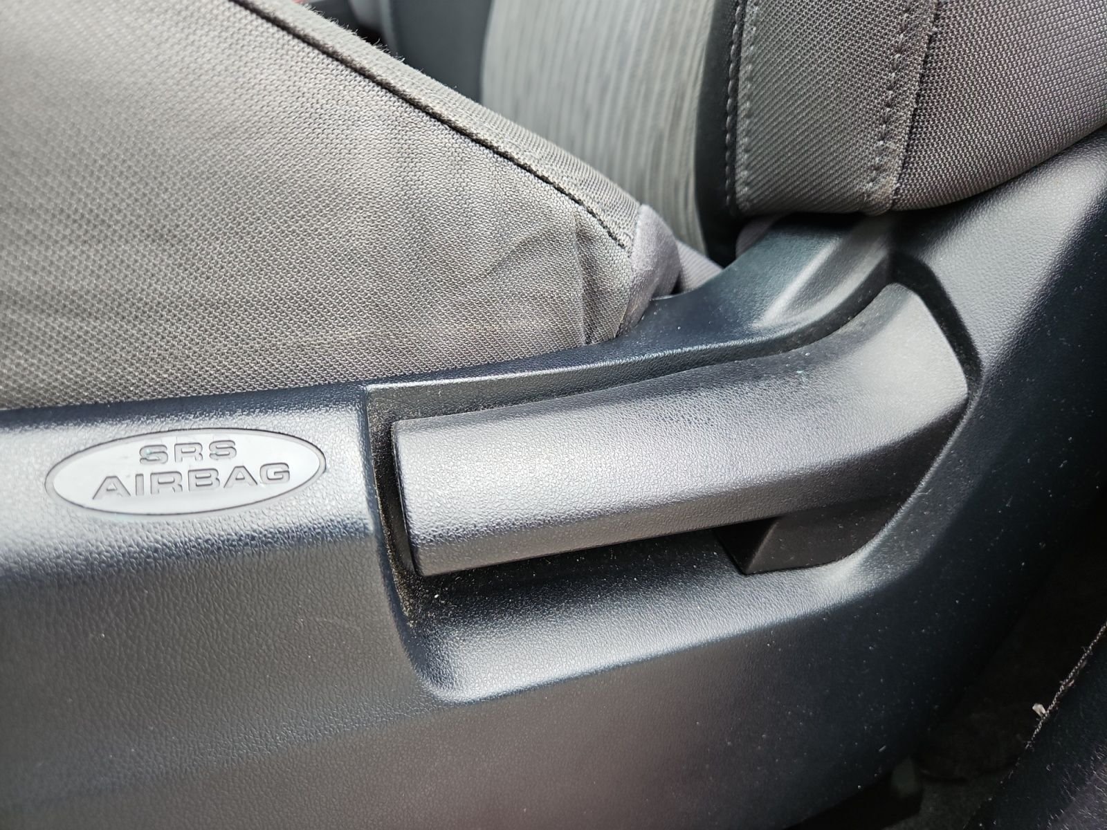 Used 2014 Red Toyota SR5 image 21